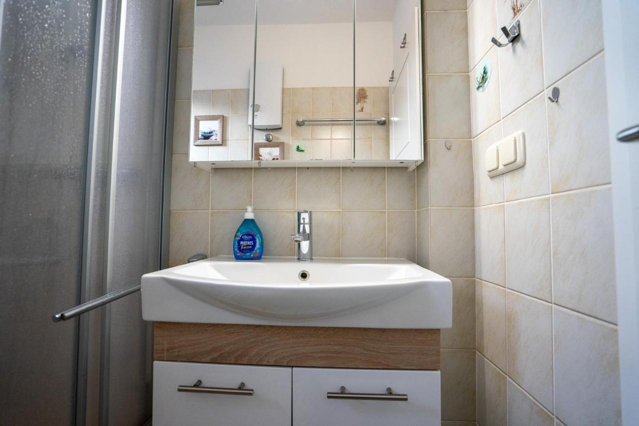 Hohenzollernpassage Wohnung Seemoewe Büsum Exterior foto